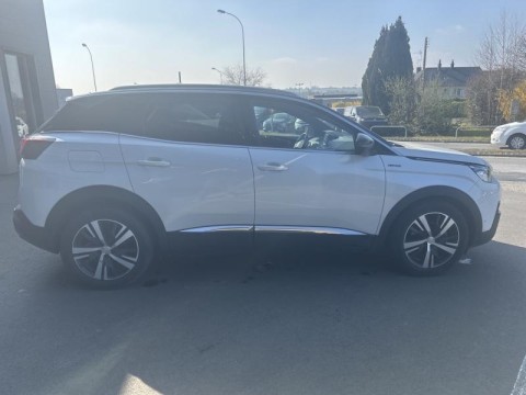 PEUGEOT 3008 1.6 BlueHDi 120ch GT Line S&S EAT6