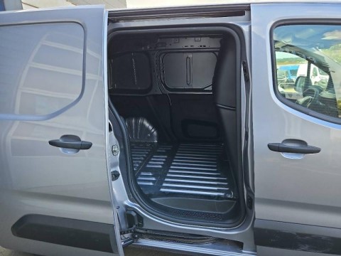 PEUGEOT Partner M 650kg BlueHDi 130ch S&S EAT8 Pack Premium Connect