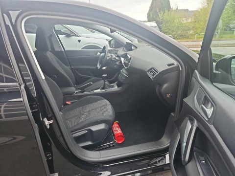 PEUGEOT 308 1.5 BlueHDi 130ch S&S Active Pack