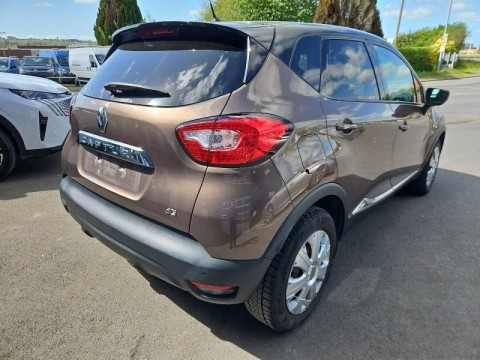 RENAULT Captur 1.5 dCi 90ch Stop&Start energy Intens ecoÂ²