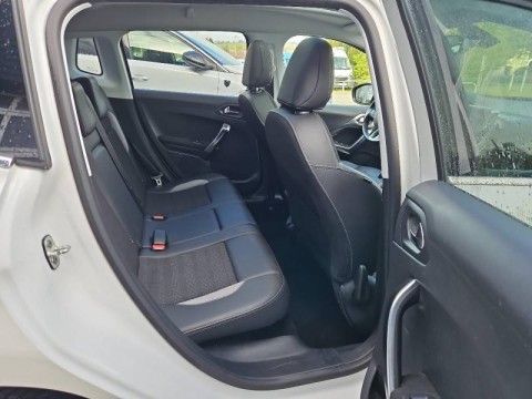 PEUGEOT 2008 1.6 BlueHDi 120ch Allure S&S