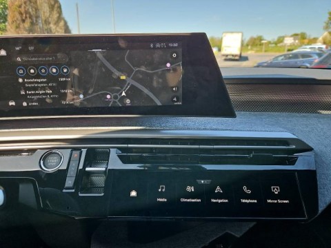 PEUGEOT 3008 1.2 Hybrid 145ch GT e-DCS6