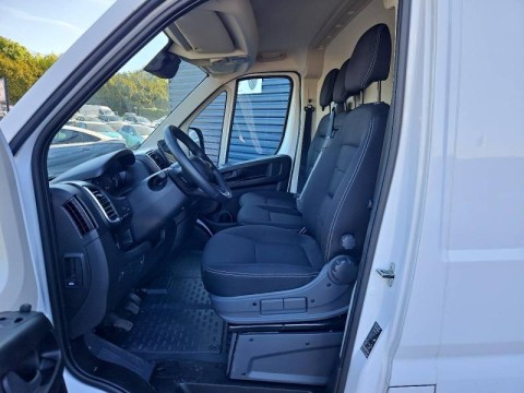 PEUGEOT Boxer Fg L2H2 3.3 140ch S&S Pack Premium Connect