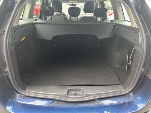 DACIA Logan MCV 0.9 TCe 90ch Silverline Easy-R