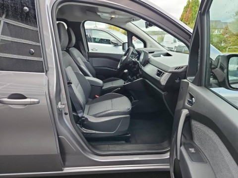 RENAULT Kangoo 1.5 Blue dCi 95ch Equilibre - 23