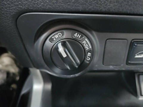 NISSAN Navara 2.3 dCi 160ch King-Cab N-Connecta 2018